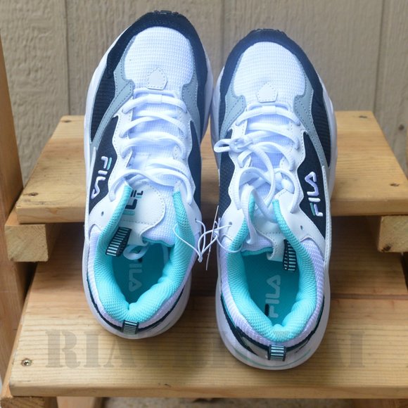 Green FILA Ladies' Shoe - Picture 6 of 6